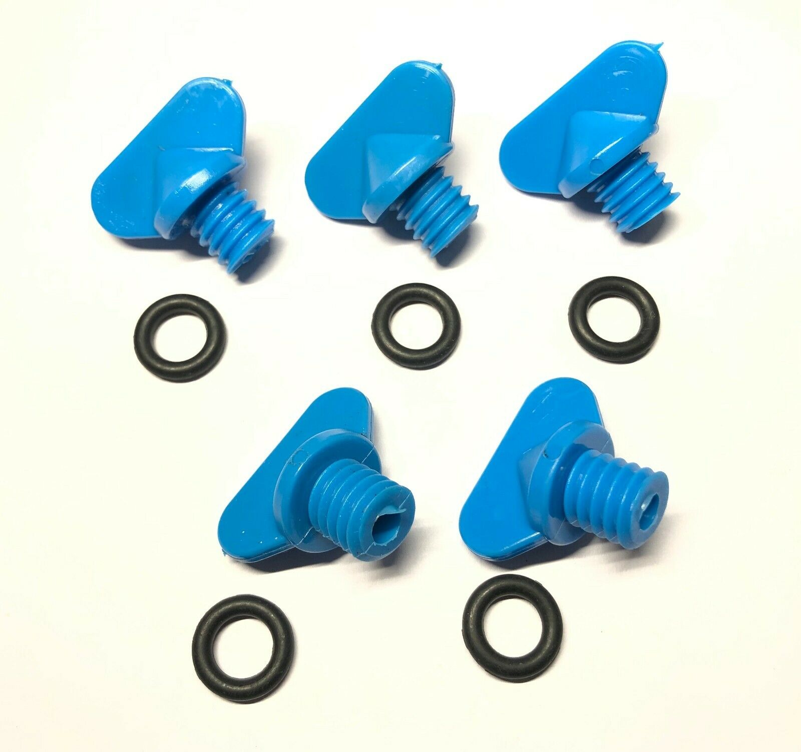 Blue Water Drain Plug Screw Kit For Mercruiser Exhaust Manifold 22- 806608a02