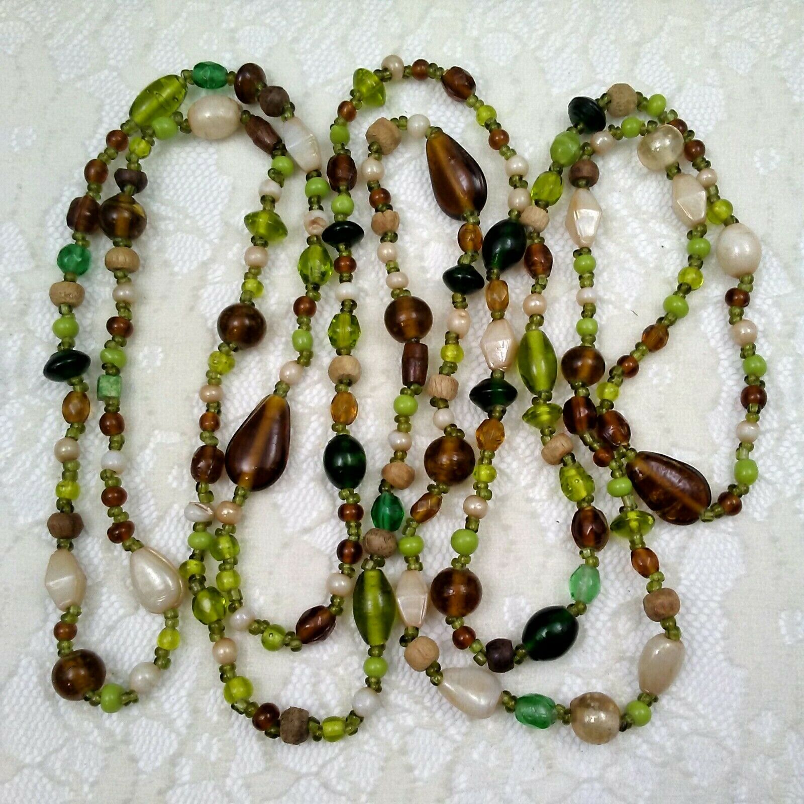 Estate Sale: Glass & Wood Beaded Necklace Continuous 60" #18-22