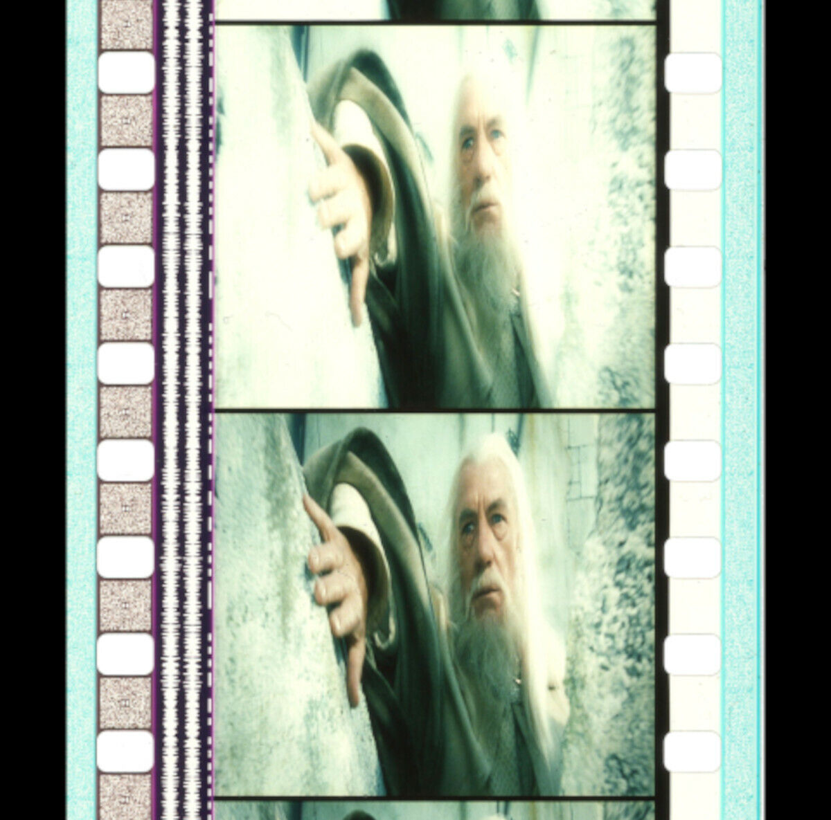 Lotr - Return Of King - Gandalf Illuminated! - 35mm 5 Cell Film Strip 001